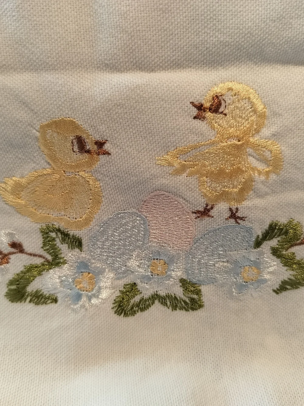 Vintage Hand-Embroidered White Lace Table Runner/Doily-Yellow Duckling Motif
